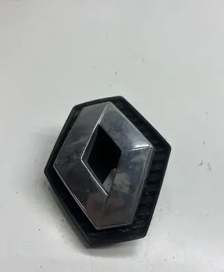 Renault Clio II Manufacturer badge logo/emblem 8200070031