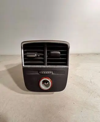 Audi A3 S3 8V Rear air vent grill 8V0819203