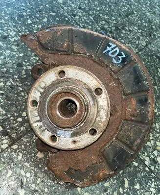 Seat Altea Front wheel hub