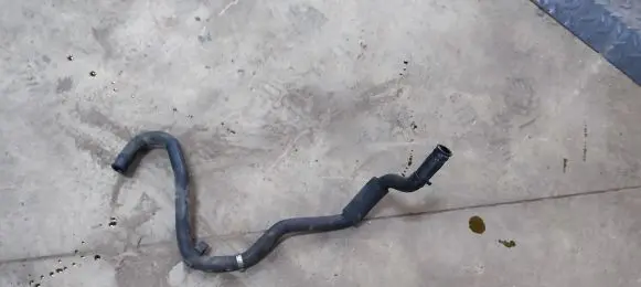 Audi A3 S3 8L Engine coolant pipe/hose