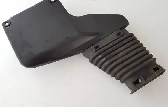Subaru Forester SK Air intake duct part 14457AA62
