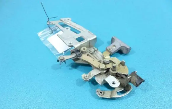 Renault Master II Rear door lock IMPRK867383