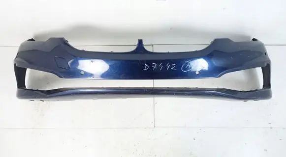 BMW 5 G30 G31 Front bumper 7385336