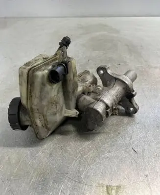 Opel Astra H Master brake cylinder 32067277
