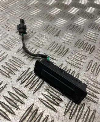 Opel Insignia A Tailgate opening switch 13597499