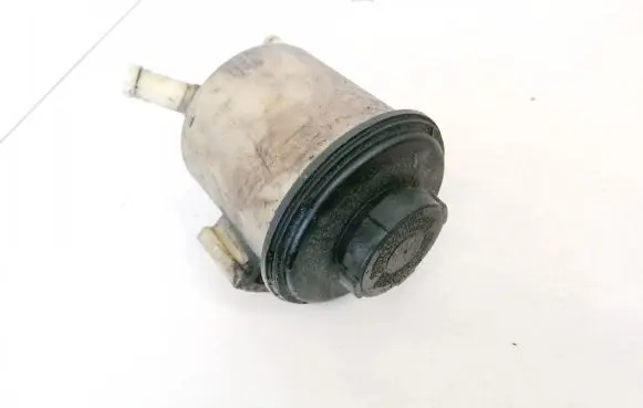 Nissan Almera N16 Power steering fluid tank/reservoir