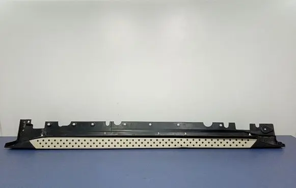 BMW X6 E71 Front sill (body part) 7184420