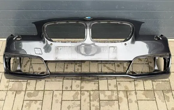 BMW 5 F10 F11 Front bumper 7331706