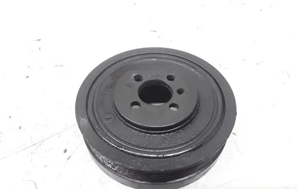 Volkswagen Polo III 6N 6N2 6NF Crankshaft pulley 045105243
