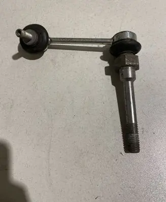 Maserati Ghibli Front anti-roll bar/stabilizer link 