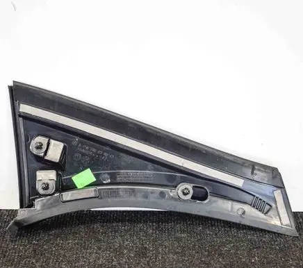 Mercedes-Benz GLA W156 Rear door glass trim molding A1567900388
