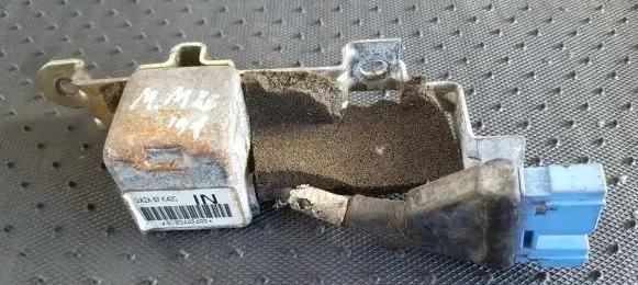 Mazda MX-6 Airbag deployment crash/impact sensor GA2A57K40C