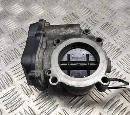 Volkswagen Golf V Throttle valve 06F133062G A2C53044094
