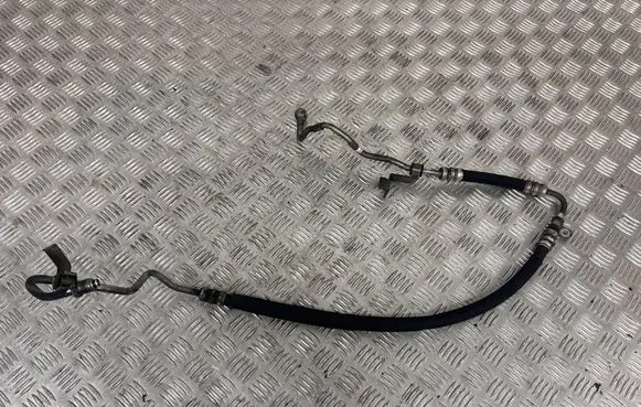 Maserati Quattroporte Power steering hose/pipe/line 670001935