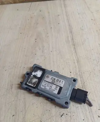 Mercedes-Benz E W210 Sensor 2108300672 1147212079 990909