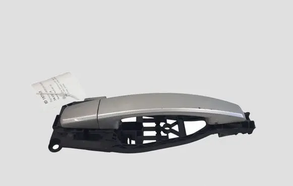 Opel Zafira B Front door exterior handle