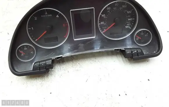Audi A4 S4 B7 8E 8H Speedometer (instrument cluster) 8e0920951e