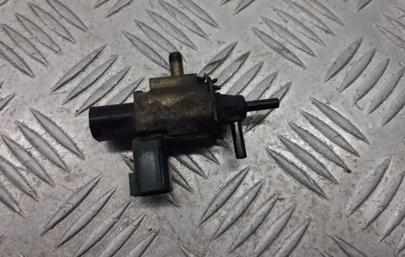 Mazda 6 Valve vacuum K5T46593