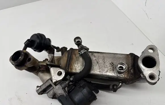 BMW X1 E84 EGR valve cooler 7812147