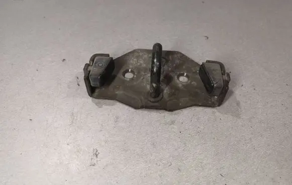 Opel Vectra C Loading door lock loop/hook striker 09180121 495072894