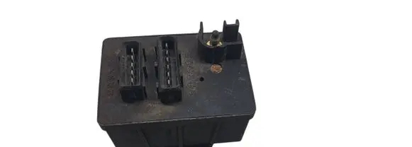 Peugeot 407 Glow plug pre-heat relay 0281003018 47567V