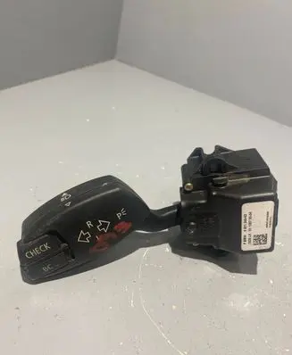 BMW 5 E60 E61 Indicator stalk 6951349 0110675004