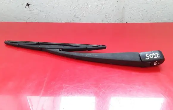 Mitsubishi Grandis Rear wiper blade 39852