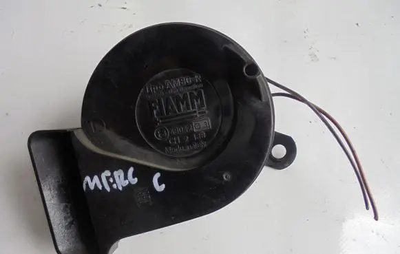 Mercedes-Benz C W202 Horn signal 0045425620