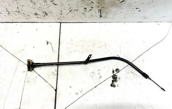 Oil level dip stick
