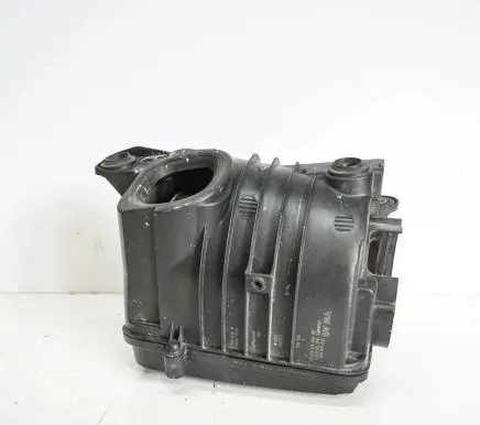Volkswagen Caddy Air filter box