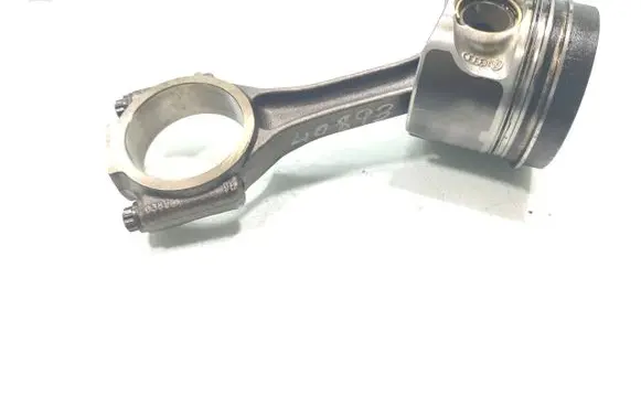 Skoda Superb B6 (3T) Piston with connecting rod 