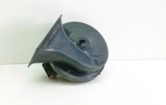 Audi A3 S3 8L Horn signal 0092018