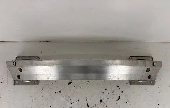 Tesla Model 3 Rear bumper cross member 109531400C