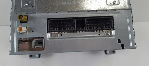 Chrysler Pacifica Radio/CD/DVD/GPS head unit 68232026AK