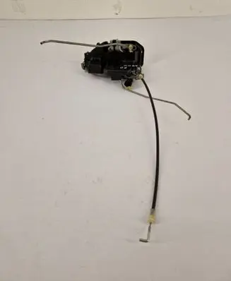 KIA Sorento Front door lock A045246