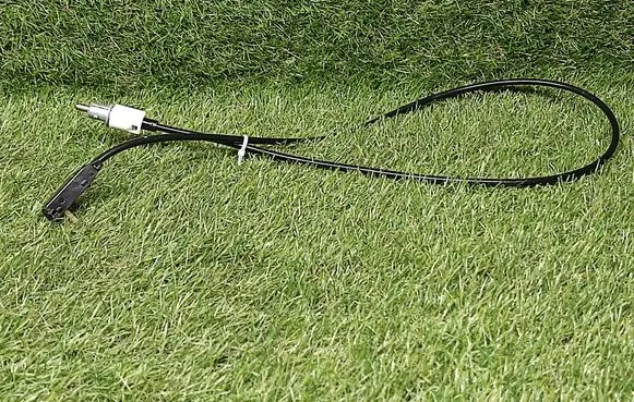Mercedes-Benz CLS C219 Gear shift cable linkage 2202670164