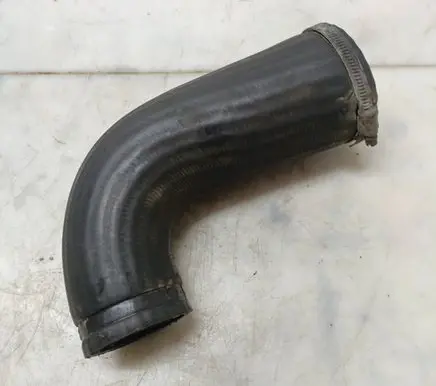 Volvo V70 Intercooler hose/pipe 08699419