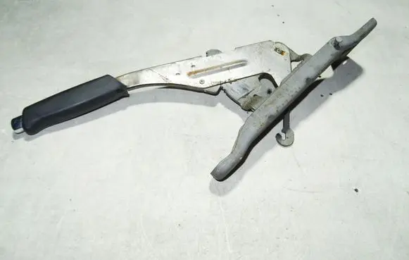 Volkswagen Multivan T4 Handbrake/parking brake lever assembly 7D1711301