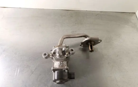 Subaru Forester SK EGR valve 79773