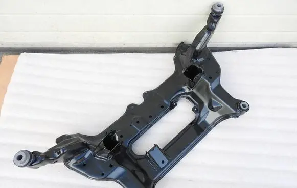 Nissan X-Trail T30 Front subframe 54400EQ500 544008H500 54400EQ300