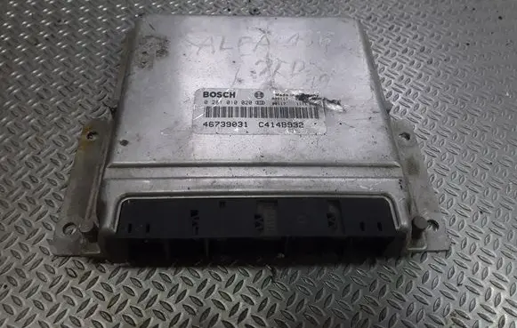 Alfa Romeo 156 Engine control unit/module 0281010020