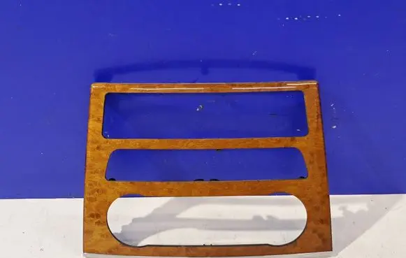 Mercedes-Benz ML W164 Dashboard glove box trim W1402001