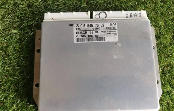 Mercedes-Benz E W210 ABS control unit/module 0155457632 0265106113
