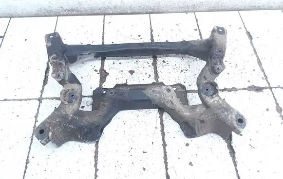 Mercedes-Benz E W211 Front subframe