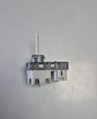 Toyota Prius (XW30) Headlight level adjustment motor 