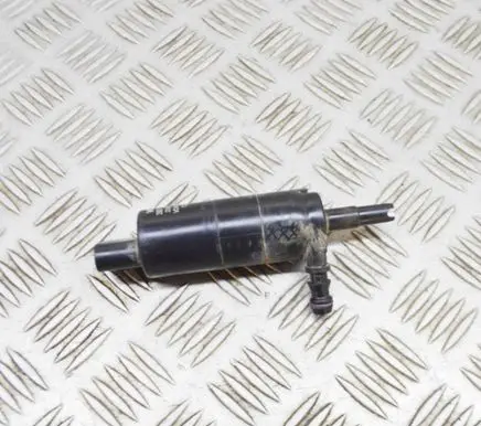 Skoda Yeti (5L) Headlight washer pump 3397236 3B7955681