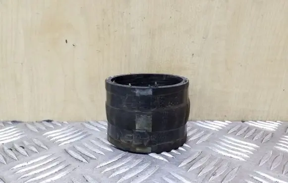 Volvo XC70 Intercooler hose/pipe 30677765