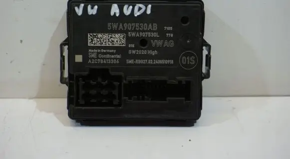 Volkswagen Golf VIII Gateway control module 