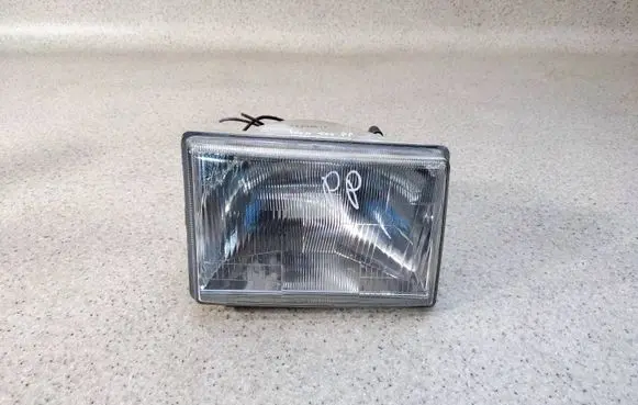 Jeep Grand Cherokee Headlight/headlamp