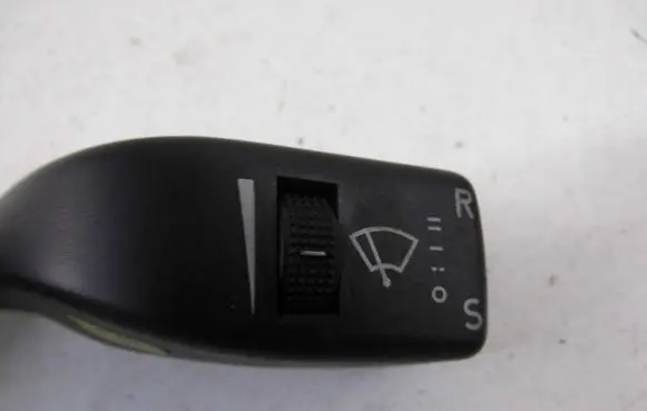 Opel Omega B1 Wiper switch 
